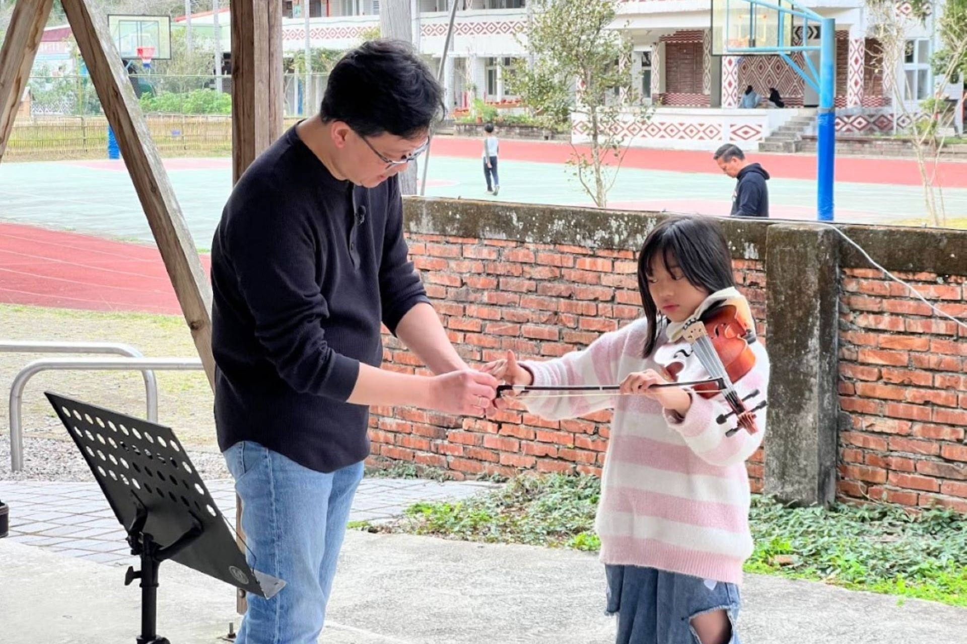 鋼琴與小提琴演奏