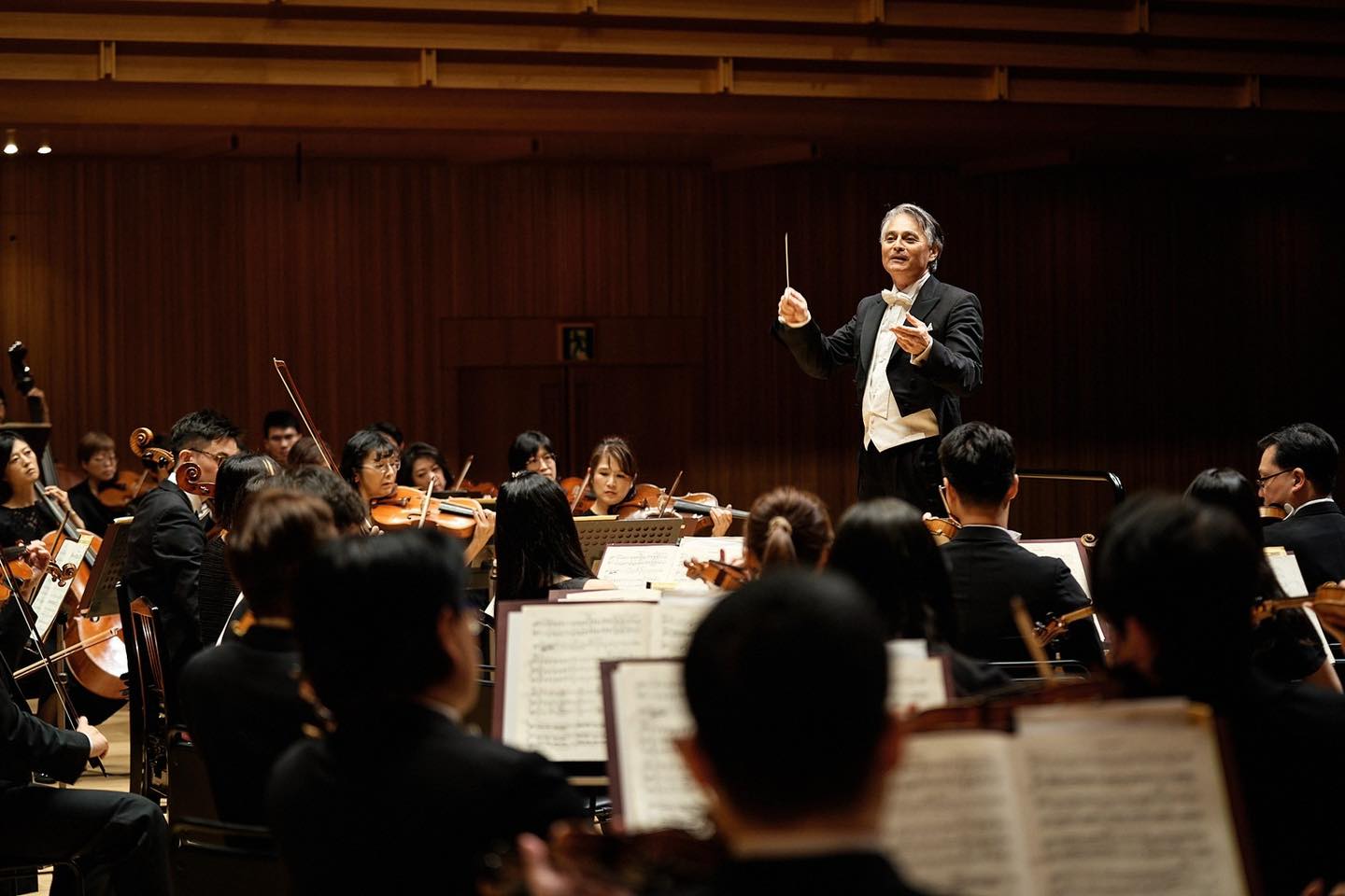 Jun Märkl, conductor