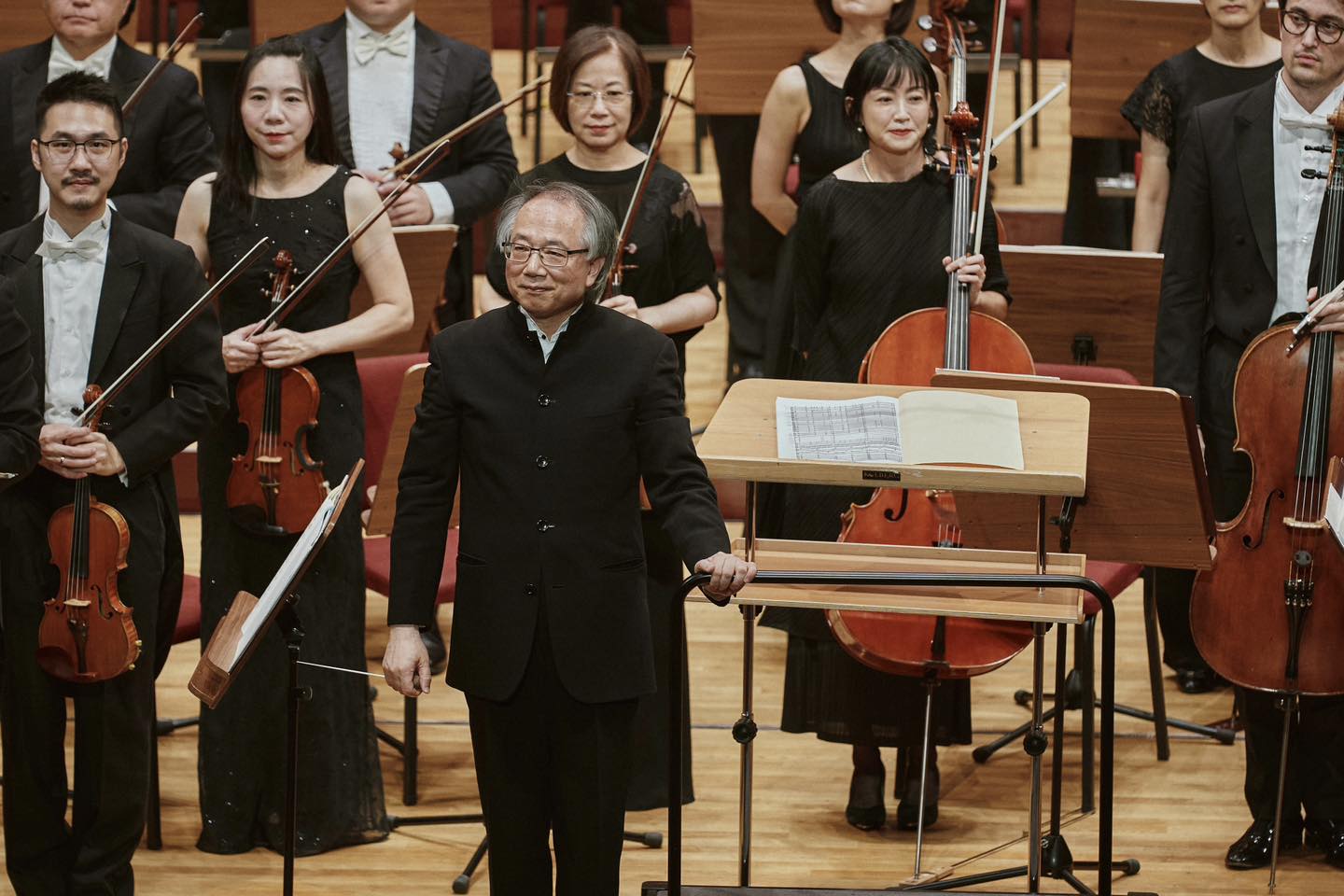 Shao-Chia Lü, conductor