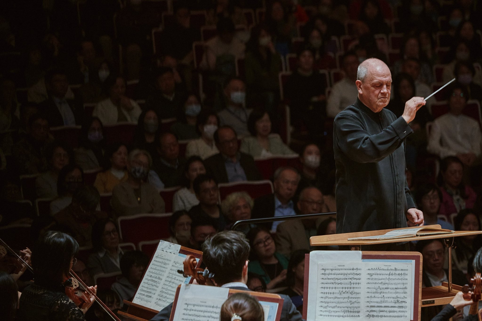 Hans Graf, conductor